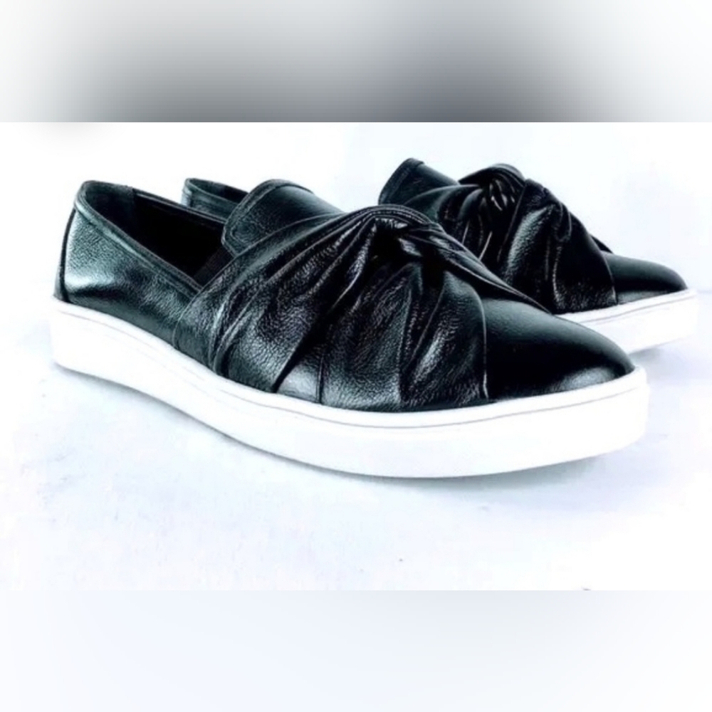Paula Torres Womens Sneaker Black Leather Slip On Twist Detail Casual Sz 10, new